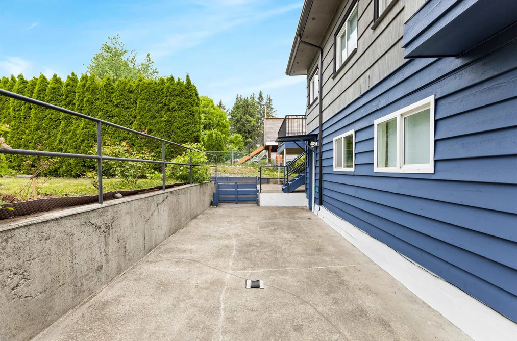 3755 COAST MERIDIAN ROAD, Port Coquitlam BC V3B 3P2, Port Coquitlam BC — Residential for Sale - Photo 7