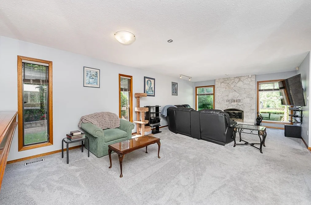 3762 NANAIMO CRESCENT, Abbotsford BC V2T 4Z7, Abbotsford BC — Residential for Sale — Photo 11 of 40