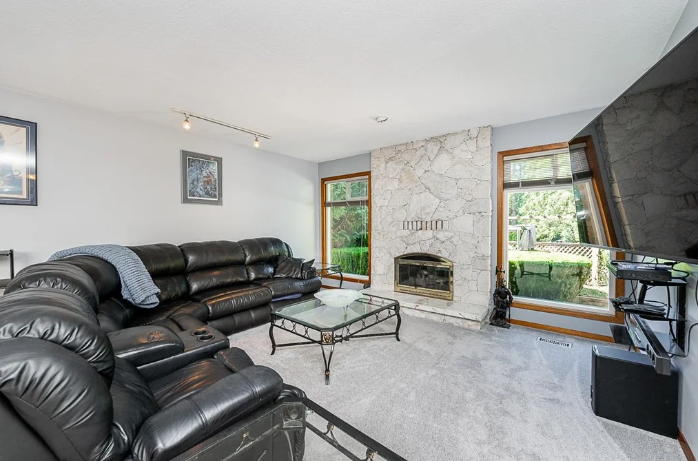 3762 NANAIMO CRESCENT, Abbotsford BC V2T 4Z7, Abbotsford BC — Residential for Sale — Photo 9 of 40