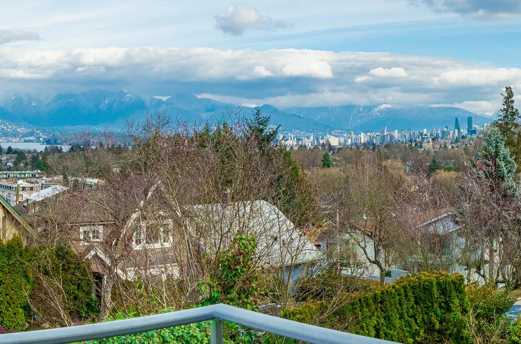 3762 W 13TH AVENUE, Vancouver BC V6R 2S6, Vancouver BC — Residential for Sale - Photo 2