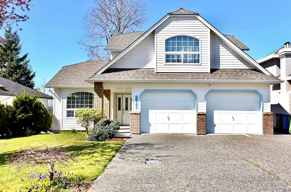 House for sale at 3765 Lethbridge Drive Abbotsford British Columbia - MLS: R3109977