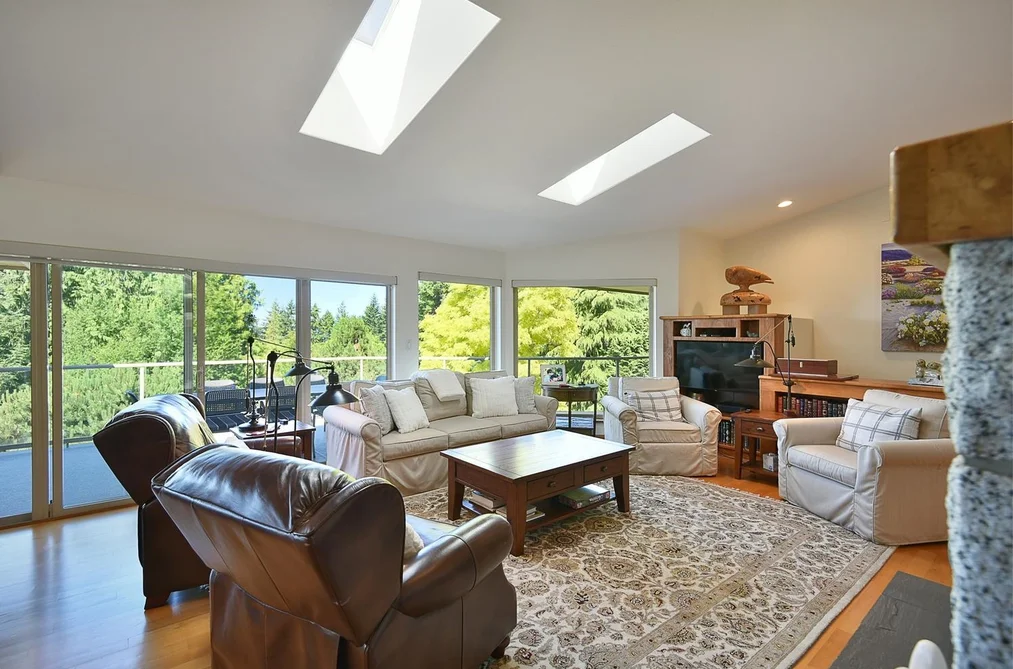 377 HARRY ROAD, Gibsons BC V0N 1V5, Gibsons BC — Residential for Sale — Photo 7 of 39