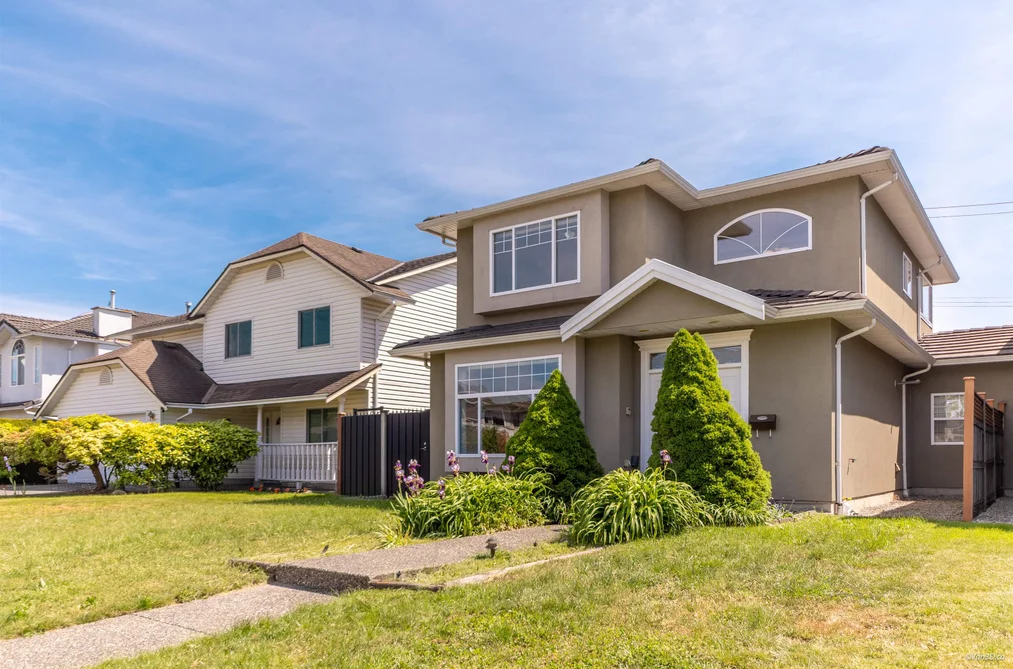 3770 ELMWOOD STREET, Burnaby BC V5G 1R7, Burnaby BC — Residential for Sale - Photo 2