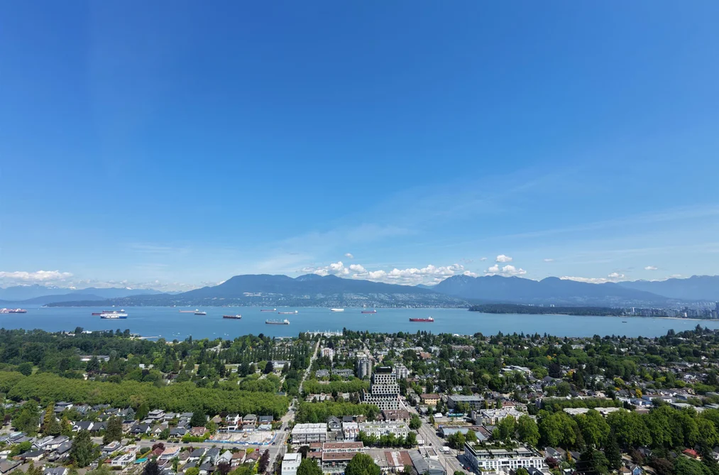 House for sale at 3770 W 13th Avenue Vancouver British Columbia - MLS: R3125803