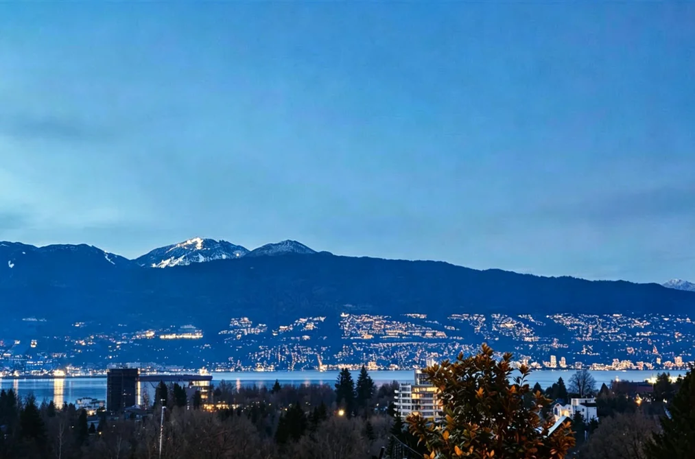 3770 W 13TH AVENUE, Vancouver BC V6R 2S6, Vancouver BC — Residential for Sale - Photo 2