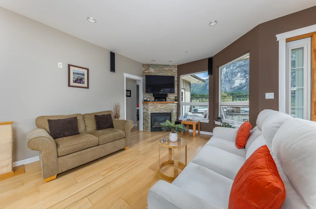 37738 THIRD AVENUE, Squamish BC V8B 0A2, Squamish BC — Residential for Sale - Photo 7