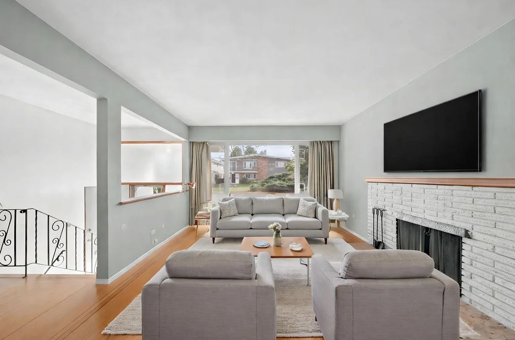 3783 PRICE STREET, Burnaby BC V5G 2K9, Burnaby BC — Residential for Sale - Photo 2