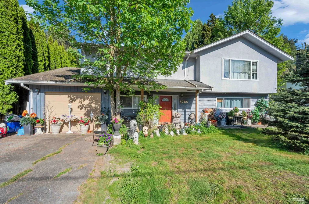 House for sale at 3786 Killarney Street Port Coquitlam British Columbia - MLS: R3119672