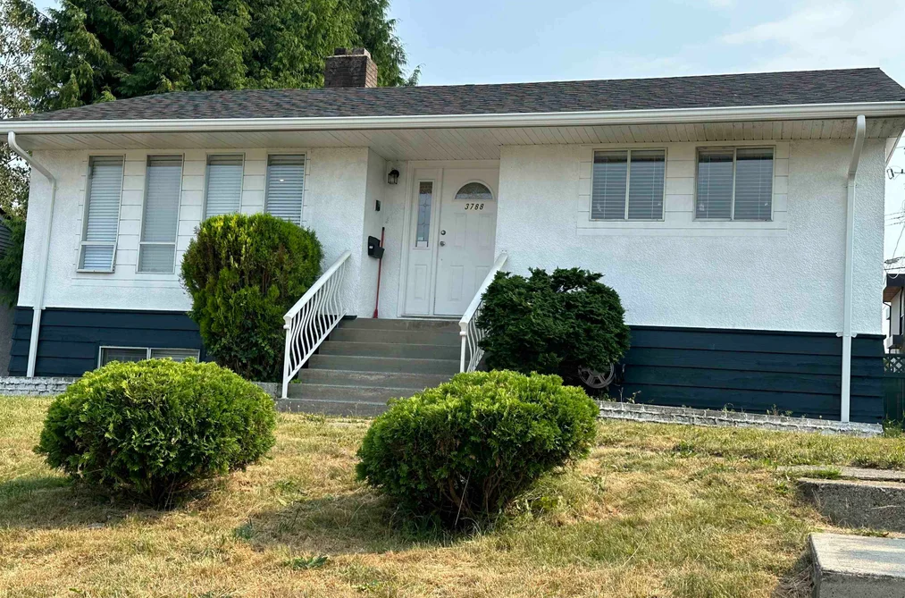 House for sale at 3788 Linwood Street Burnaby British Columbia - MLS: R2958549