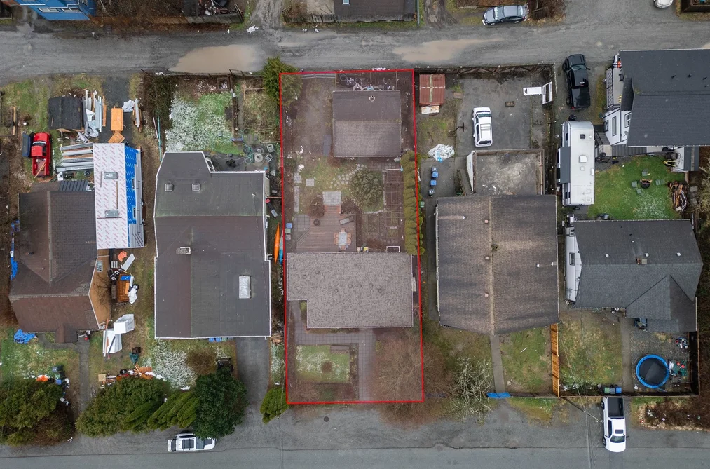37963 FOURTH AVENUE, Squamish BC V8B 0B7, Squamish BC — Residential for Sale - Photo 5