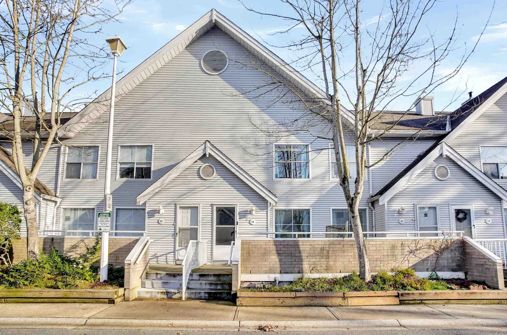 Townhouse for sale at 38 13706 74 Avenue Surrey British Columbia - MLS: R3127911