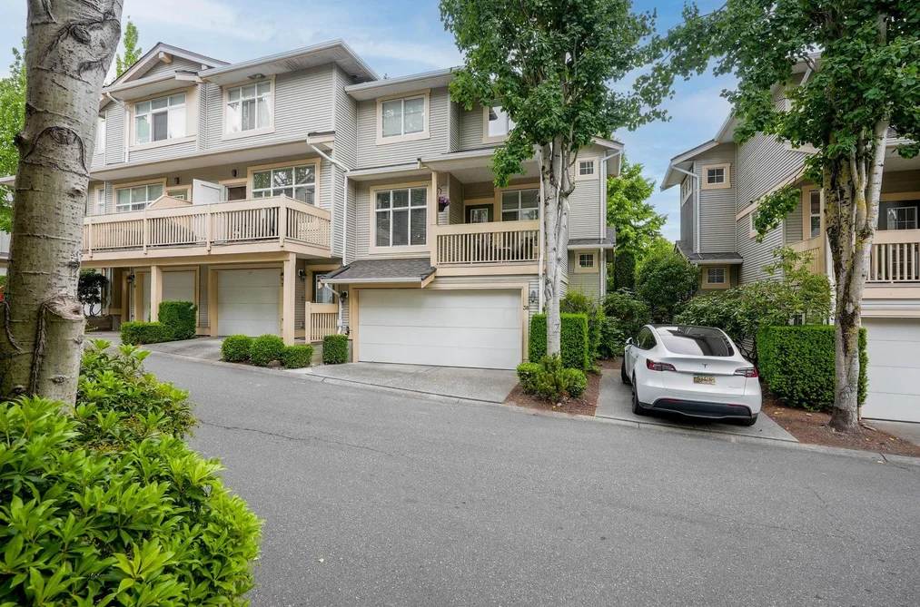 Townhouse for sale at 38 14959 58 Avenue Surrey British Columbia - MLS: R3137362