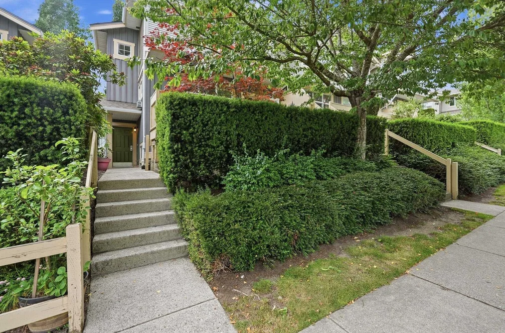Townhouse for sale at 38 14959 58 Avenue Surrey British Columbia - MLS: R3137362