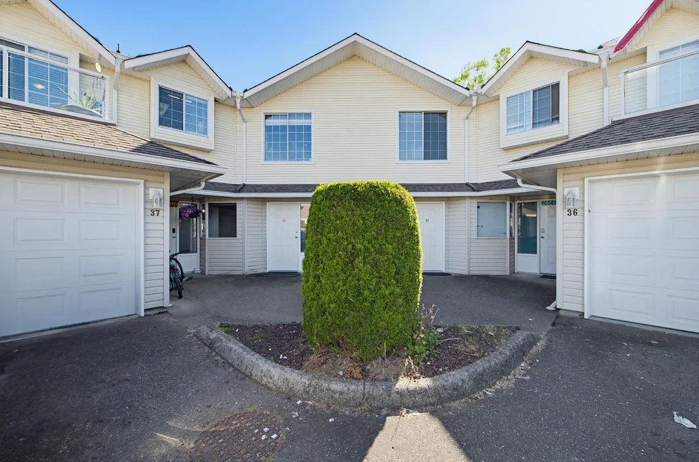 38 31255 UPPER MACLURE ROAD, Abbotsford BC V2T 5N4, Abbotsford BC — Residential for Sale - Photo 2