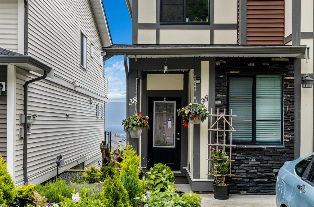 House for sale at 38 47042 Macfarlane Place, Chilliwack BC V2r 0p3 Sardis British Columbia - MLS: R3126972