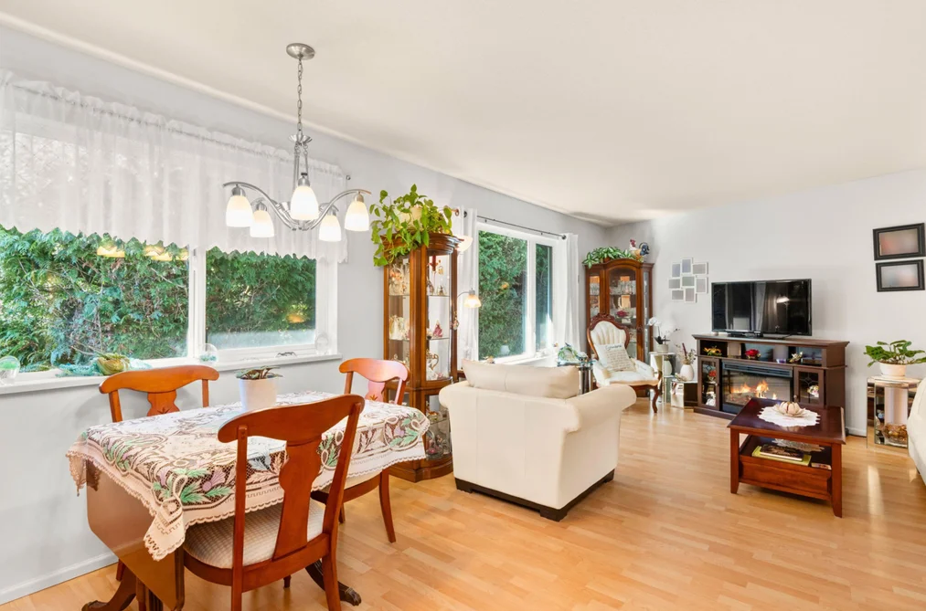 38 5761 WHARF AVENUE, Sechelt BC V0N 3A0, Sechelt BC — Residential for Sale - Photo 6