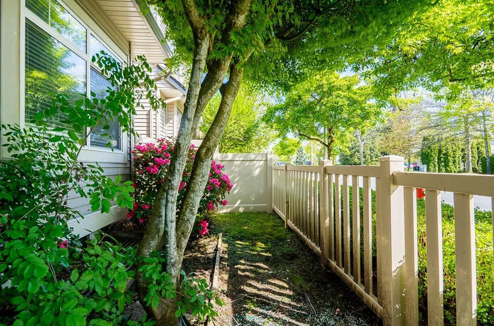 38 6195 168 STREET, Surrey BC V3S 3X9, Surrey BC — Residential for Sale - Photo 4
