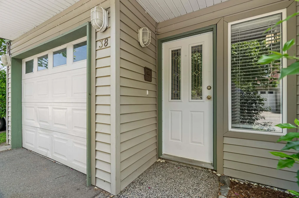 38 9470 HAZEL STREET, Chilliwack BC V2P 5N1, Chilliwack BC — Residential for Sale - Photo 2