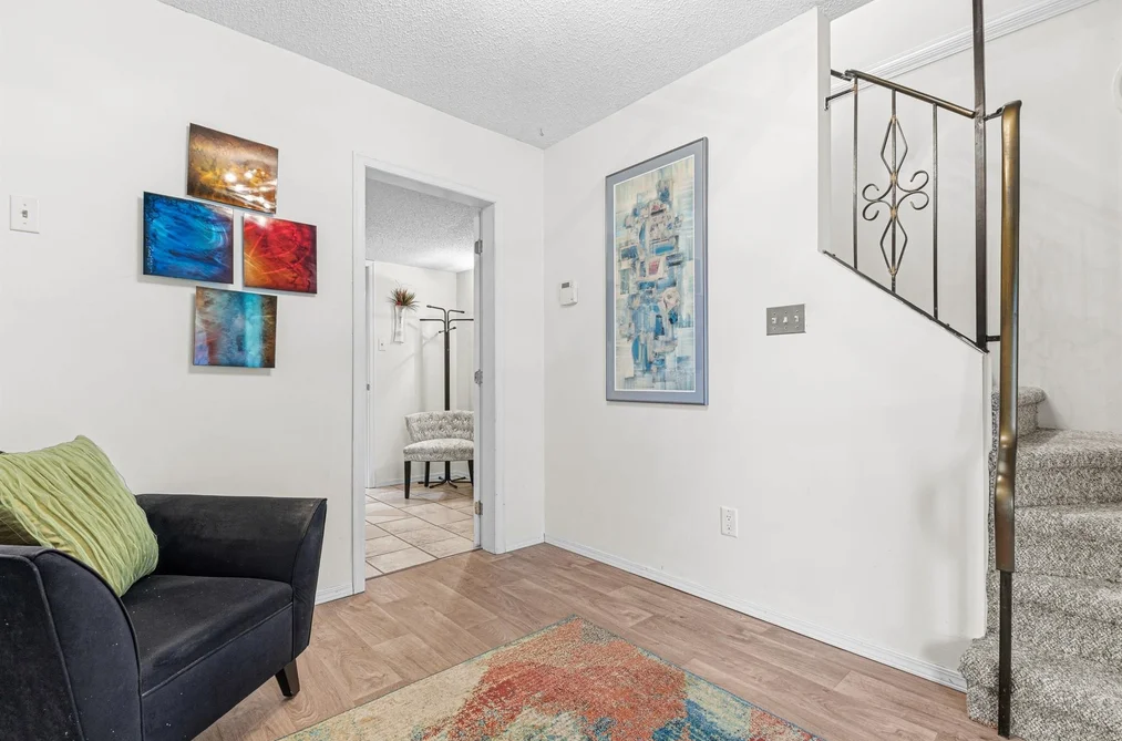 380 4TH AVENUE, Hope BC V0X 1L0, Hope BC — Residential for Sale - Photo 4