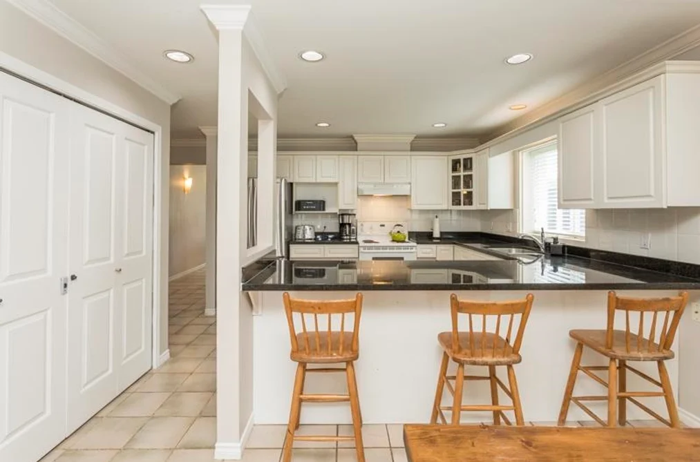 380 55A STREET, Delta, BC — Residential for Sale — Photo 10 of 40
