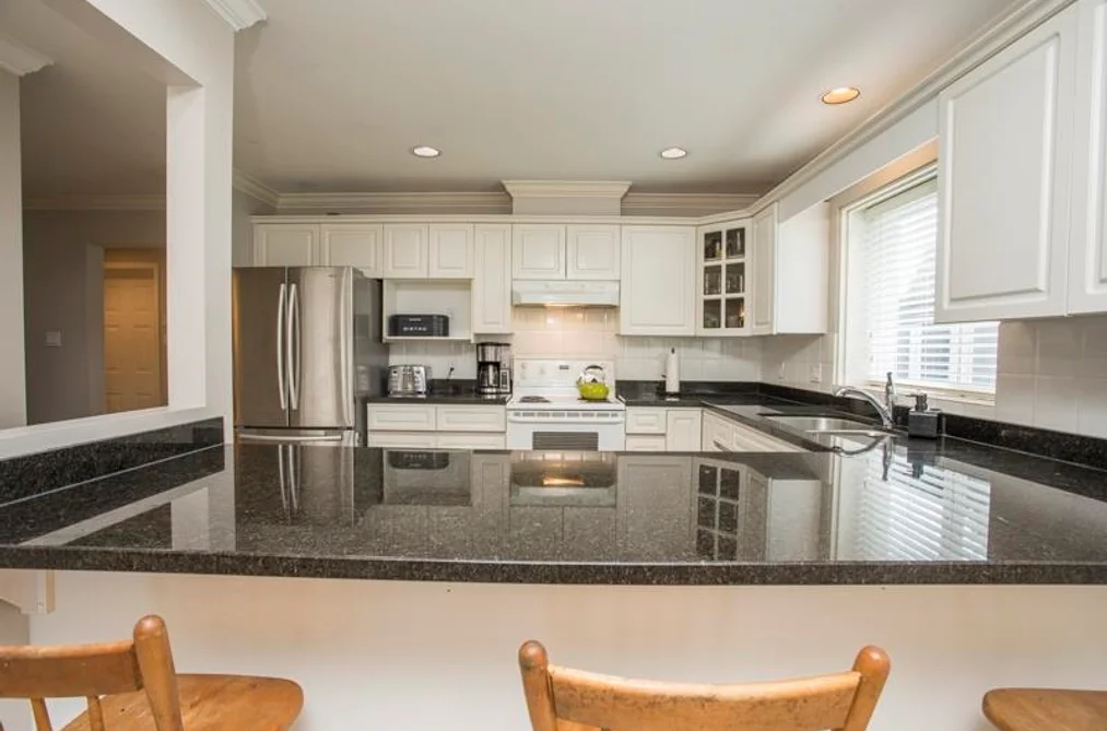 380 55A STREET, Delta, BC — Residential for Sale — Photo 11 of 40