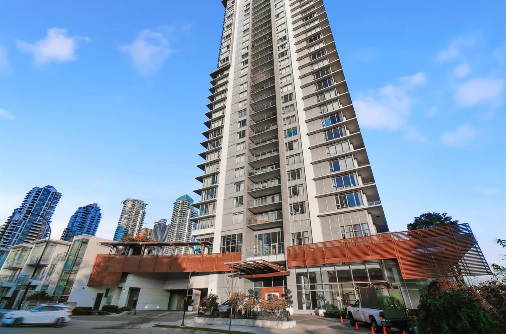 Condo for sale at 3801 2388 Madison Avenue Burnaby British Columbia - MLS: R3126358