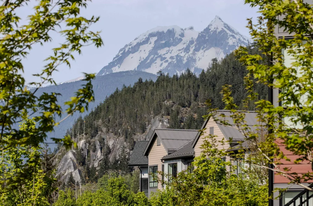 38015 HELM WAY, Squamish BC V8B 2A1, Squamish BC — Residential for Sale - Photo 7