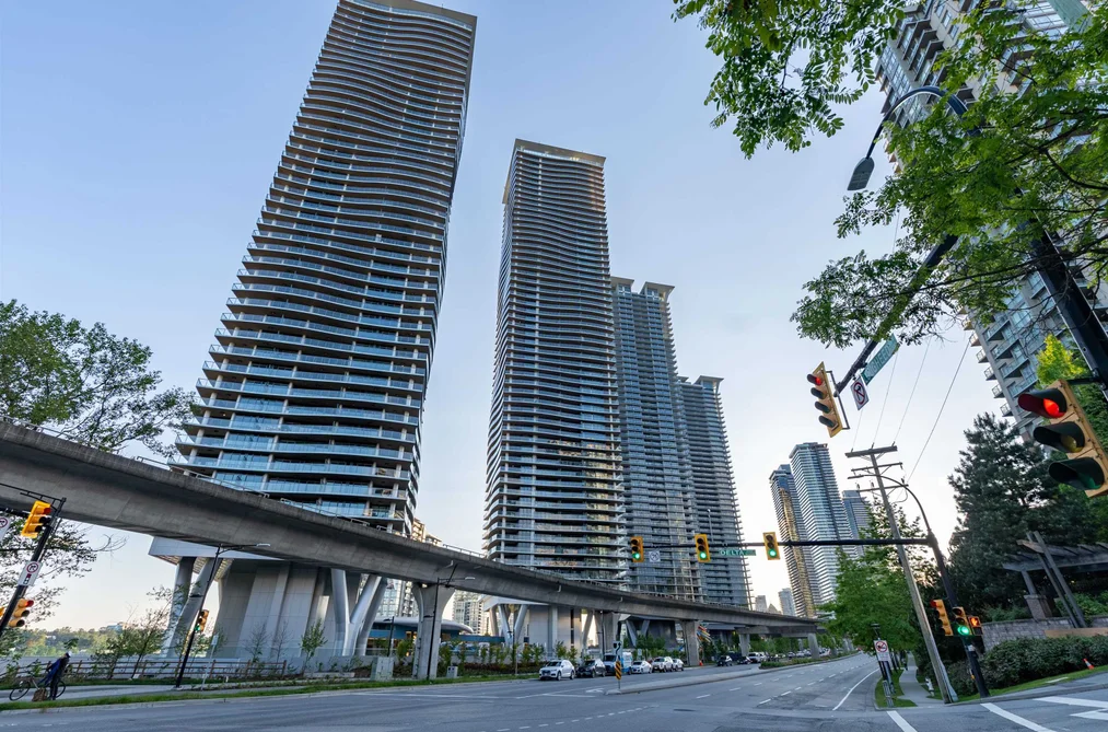 Condo for sale at 3803 4880 Lougheed Highway Burnaby British Columbia - MLS: R3111904