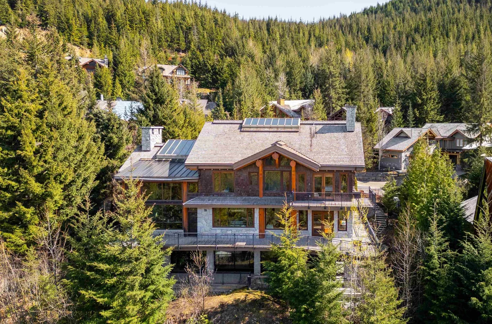 3803 SUNRIDGE PLACE, Whistler BC V0N 1B3, Whistler BC — Residential for Sale - Photo 2