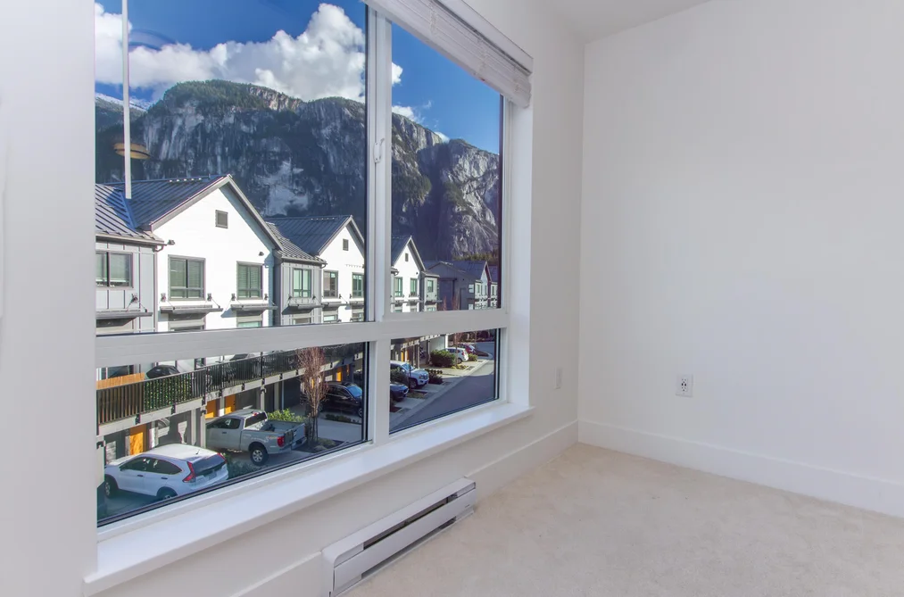 38045 Keel Way, Squamish, BC - Townhouse for Sale - Photo 15 of 28 38045 Keel Way, Squamish, BC - Townhouse for Sale - Photo 15 of 28