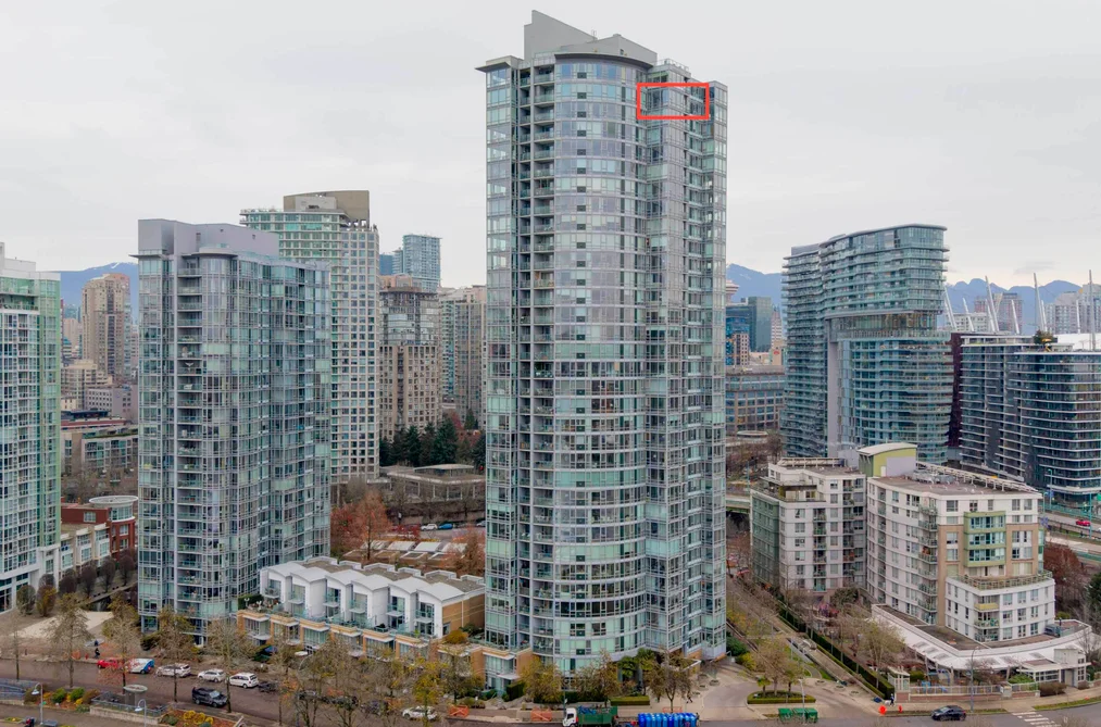3805 1033 MARINASIDE CRESCENT, Vancouver BC V6Z 3A3, Vancouver BC — Residential for Sale - Photo 2