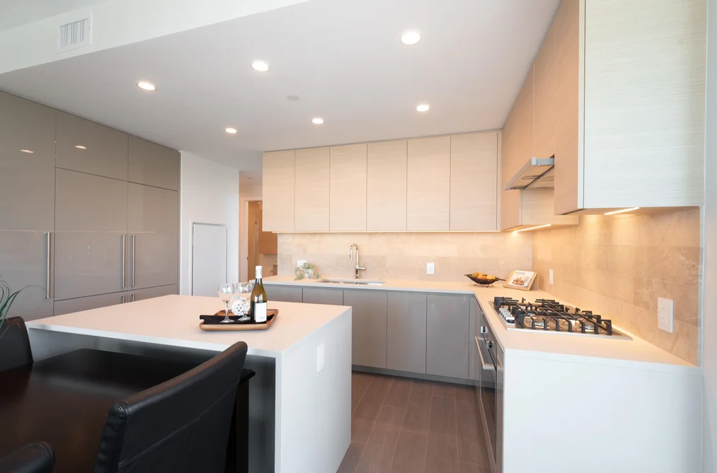 3807 4168 LOUGHEED HIGHWAY, Burnaby BC V5C 0N9, Burnaby BC — Residential for Sale — Photo 2 of 29