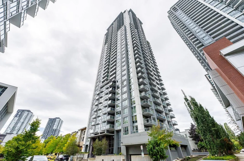 Condo for sale at 3809 13325 102a Avenue Surrey British Columbia - MLS: R3161824