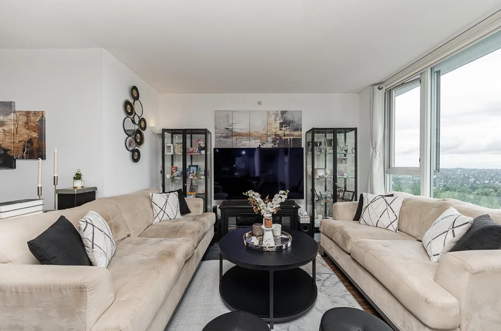 3809-13325 102A Avenue, Surrey, BC - Condo for Sale - Photo 13 of 40 3809-13325 102A Avenue, Surrey, BC - Condo for Sale - Photo 13 of 40