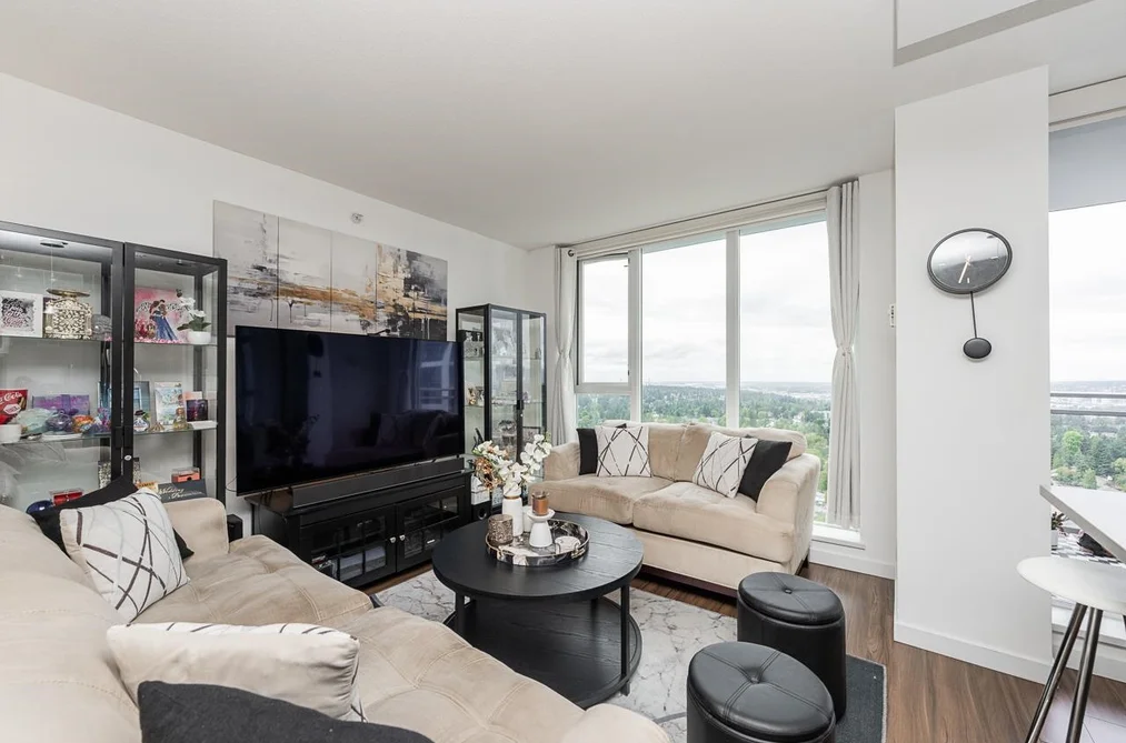 3809-13325 102A Avenue, Surrey, BC - Condo for Sale - Photo 14 of 40 3809-13325 102A Avenue, Surrey, BC - Condo for Sale - Photo 14 of 40