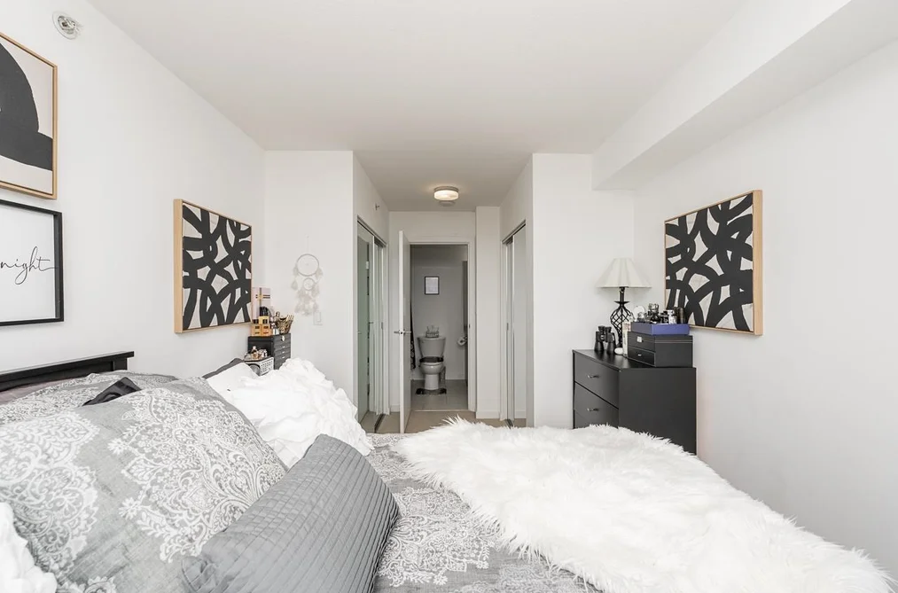 3809-13325 102A Avenue, Surrey, BC - Condo for Sale - Photo 17 of 40 3809-13325 102A Avenue, Surrey, BC - Condo for Sale - Photo 17 of 40