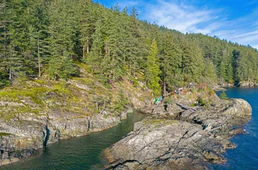 381 Waterfront, Bowen Island, BC - MLS: R2928872