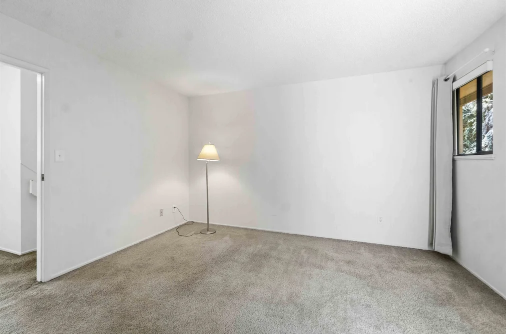 3811 GARDEN GROVE DRIVE, Burnaby BC V5G 4A6, Burnaby BC — Residential for Sale — Photo 17 of 40