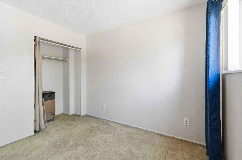 3811 GARDEN GROVE DRIVE, Burnaby BC V5G 4A6, Burnaby BC — Residential for Sale — Photo 23 of 40