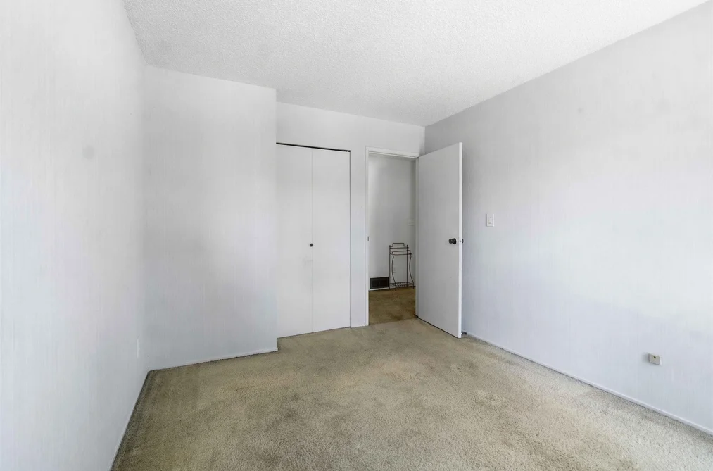 3811 GARDEN GROVE DRIVE, Burnaby BC V5G 4A6, Burnaby BC — Residential for Sale — Photo 27 of 40