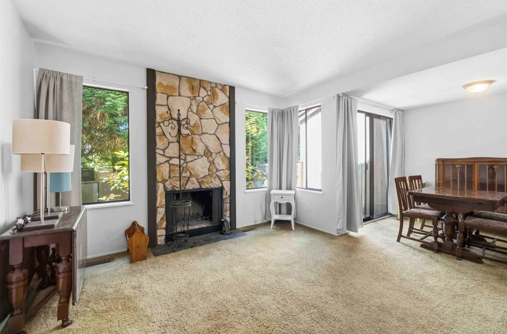 3811 GARDEN GROVE DRIVE, Burnaby BC V5G 4A6, Burnaby BC — Residential for Sale — Photo 9 of 40