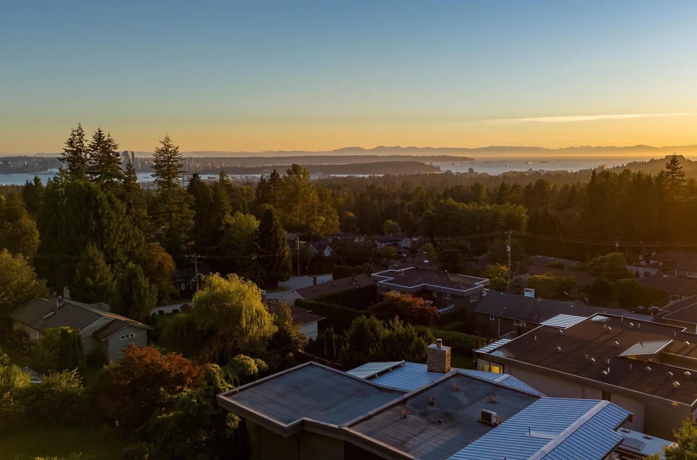3812 DALKEITH DRIVE, North Vancouver BC V7N 3N6, North Vancouver BC — Residential for Sale - Photo 2