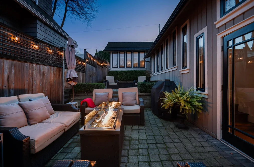 3814 W 11 AVENUE, Vancouver BC V6R 2K9, Vancouver BC — Residential for Sale - Photo 2