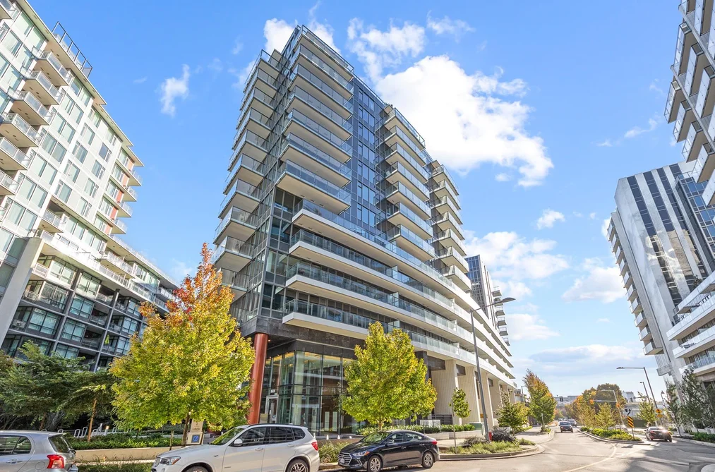 Condo for sale at 382 8608 Hazelbridge Way Richmond British Columbia - MLS: R3061803