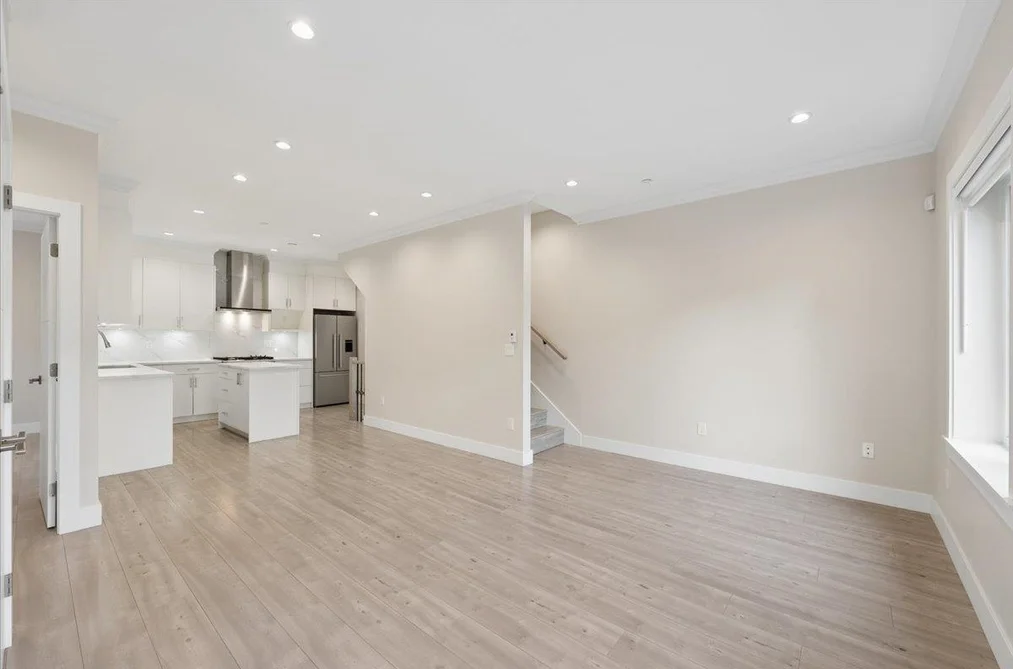 3820 Inverness Street, Vancouver, BC - Half Duplex for Sale - Photo 8 of 38