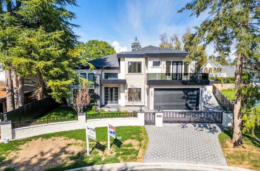 House for sale at 3820 Springthorne Crescent Richmond British Columbia - MLS: R3160636