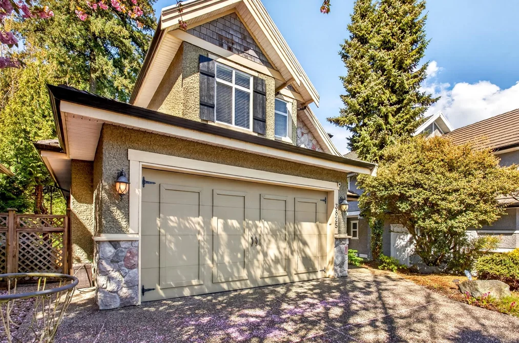 3825 154 STREET, Surrey BC V3Z 0V2, Surrey BC — Residential for Sale - Photo 2