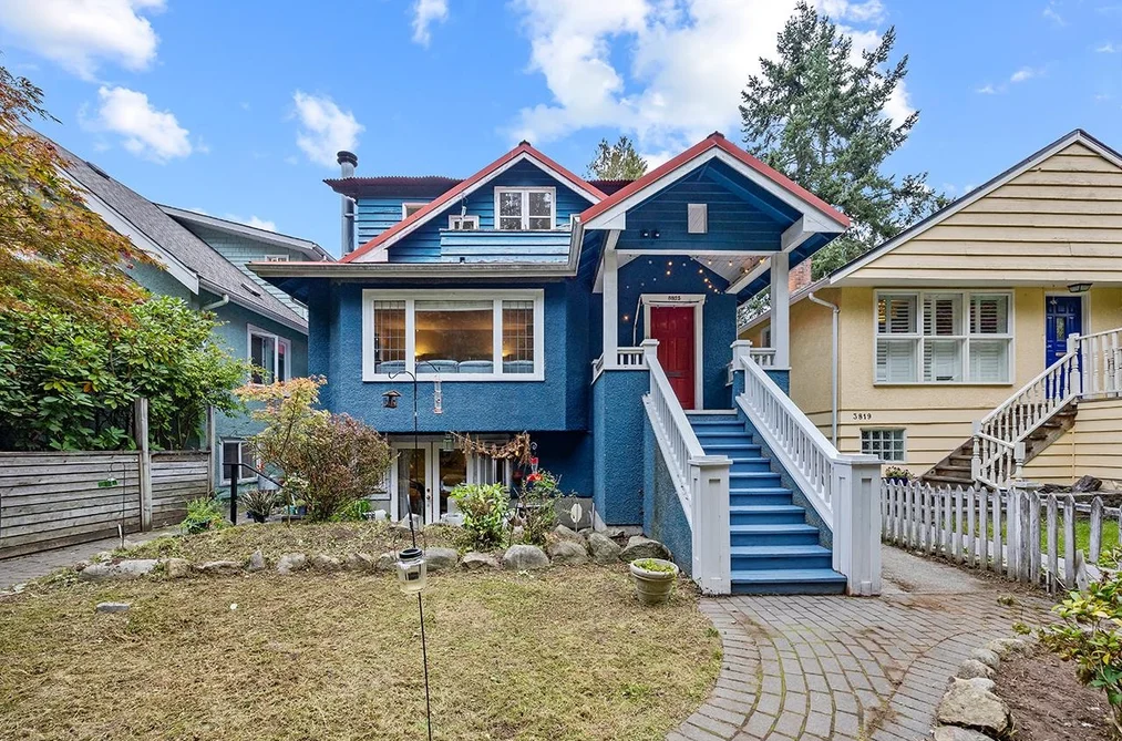 House for sale at 3825 W 31st Avenue Vancouver British Columbia - MLS: R3051632