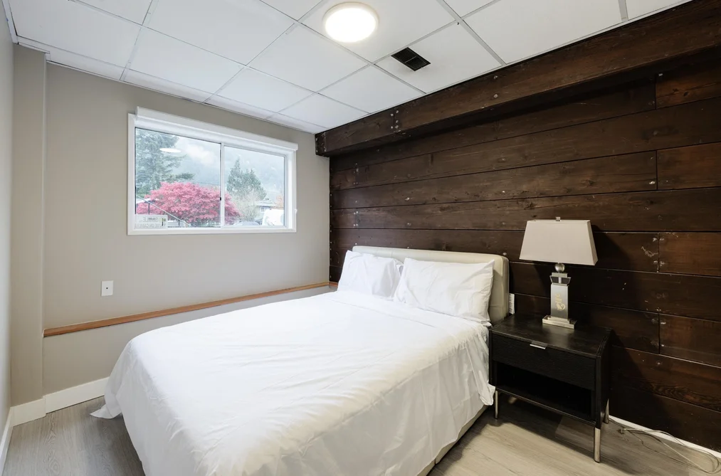 38295 Chestnut Avenue, Squamish, BC - House for Sale - Photo 10 of 20 38295 Chestnut Avenue, Squamish, BC - House for Sale - Photo 10 of 20
