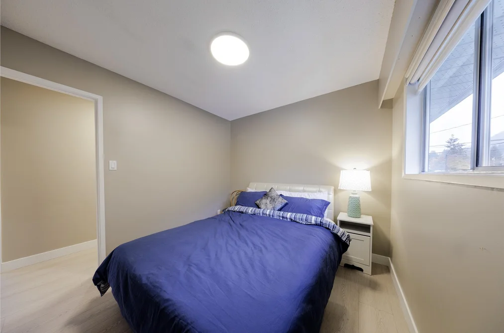 38295 Chestnut Avenue, Squamish, BC - House for Sale - Photo 11 of 20 38295 Chestnut Avenue, Squamish, BC - House for Sale - Photo 11 of 20